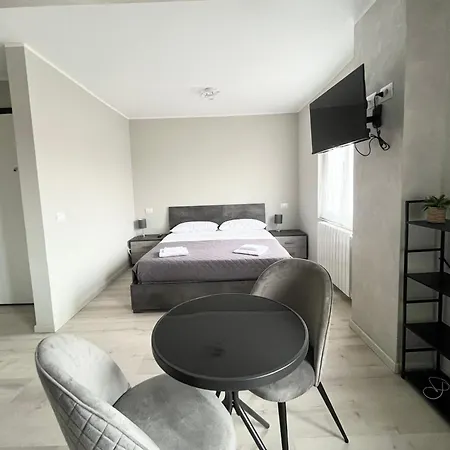 Chorus アパート ベルガモ